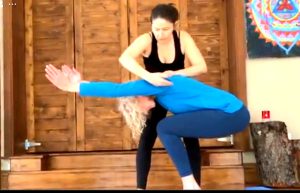 Yoga ajustments